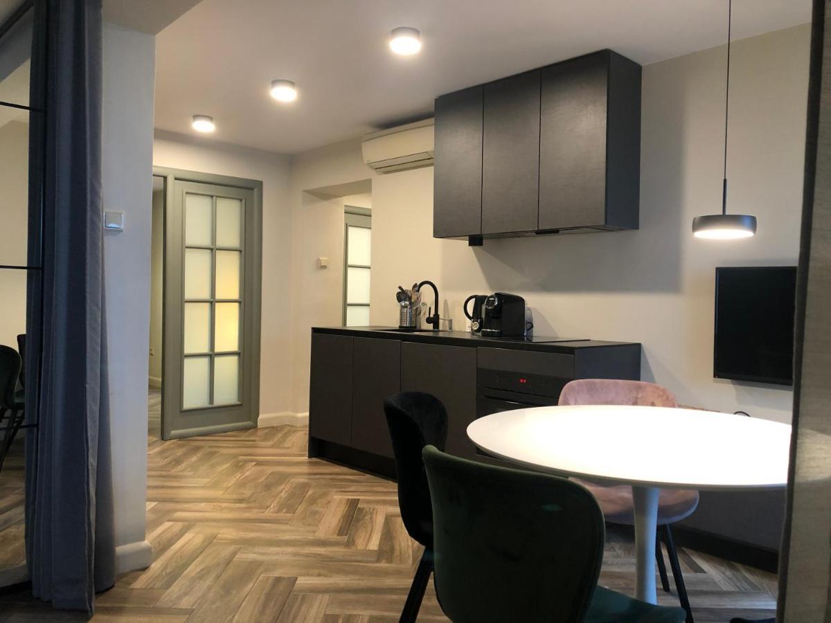 Arte-Locum Apartamenty Przy Rynku Vratislav Exteriér fotografie