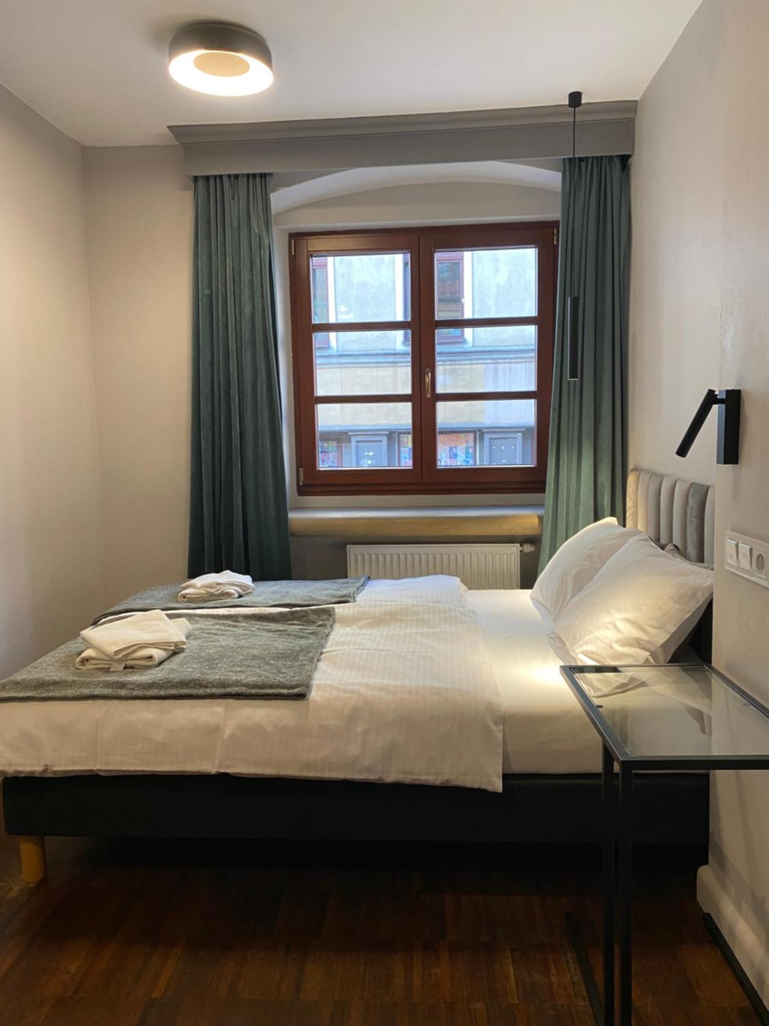 Arte-Locum Apartamenty Przy Rynku Vratislav Exteriér fotografie